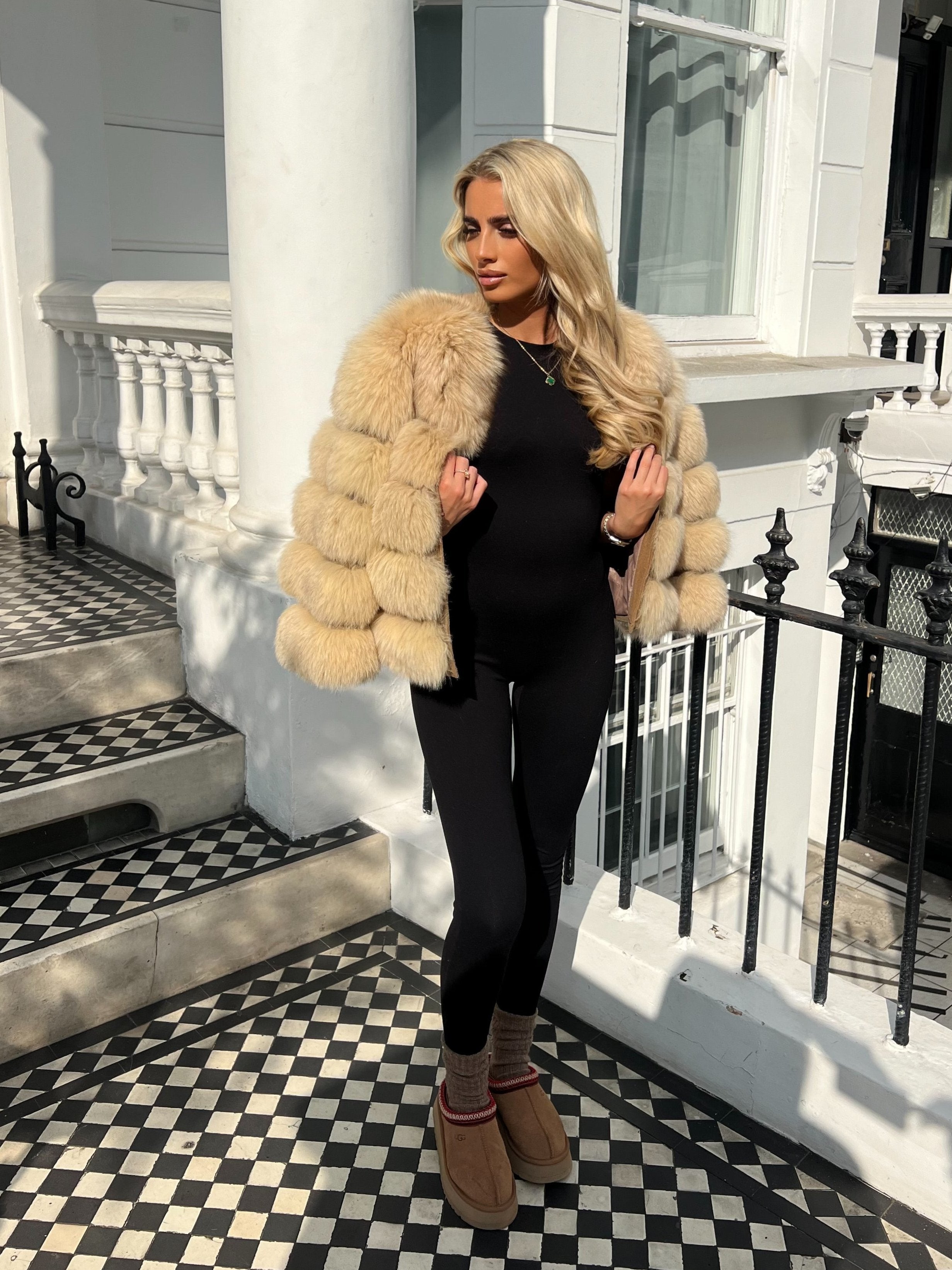 Timeless Fox Fur Coat - Apricot